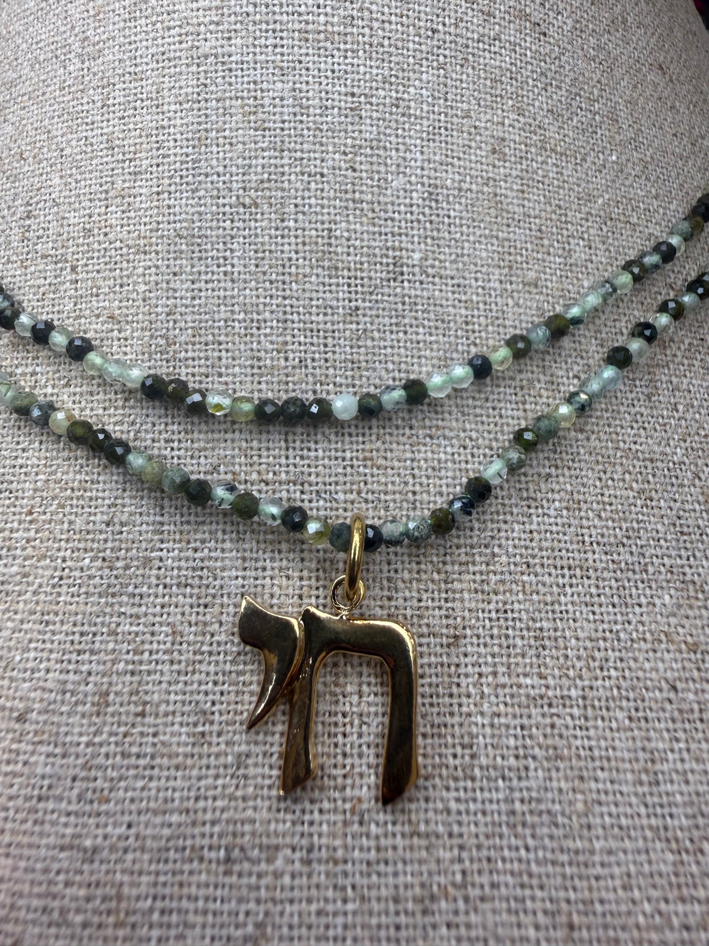 Double shalva necklace Prehnite with chai
