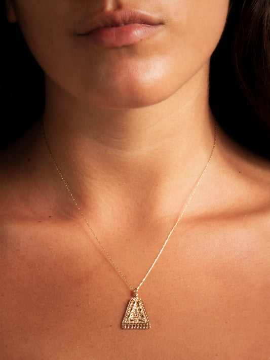 Mystic Triangle yemenite filigranne charm