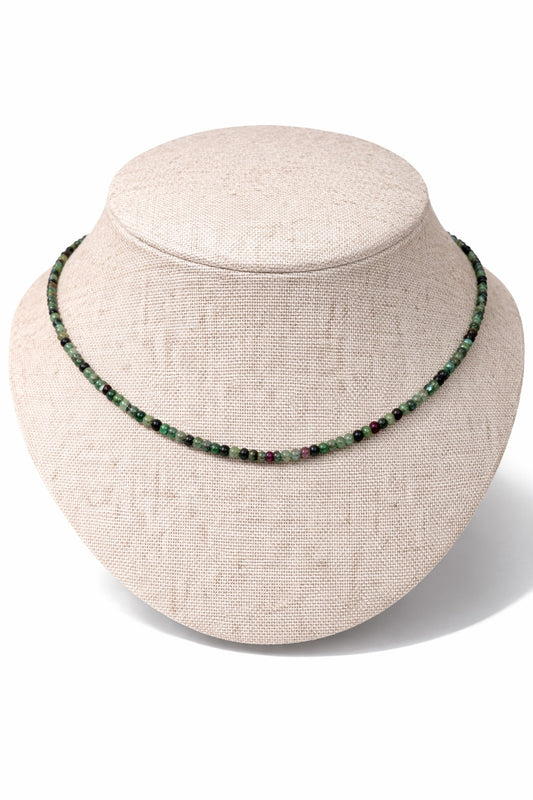 Shalva simple necklace rubis zoisite