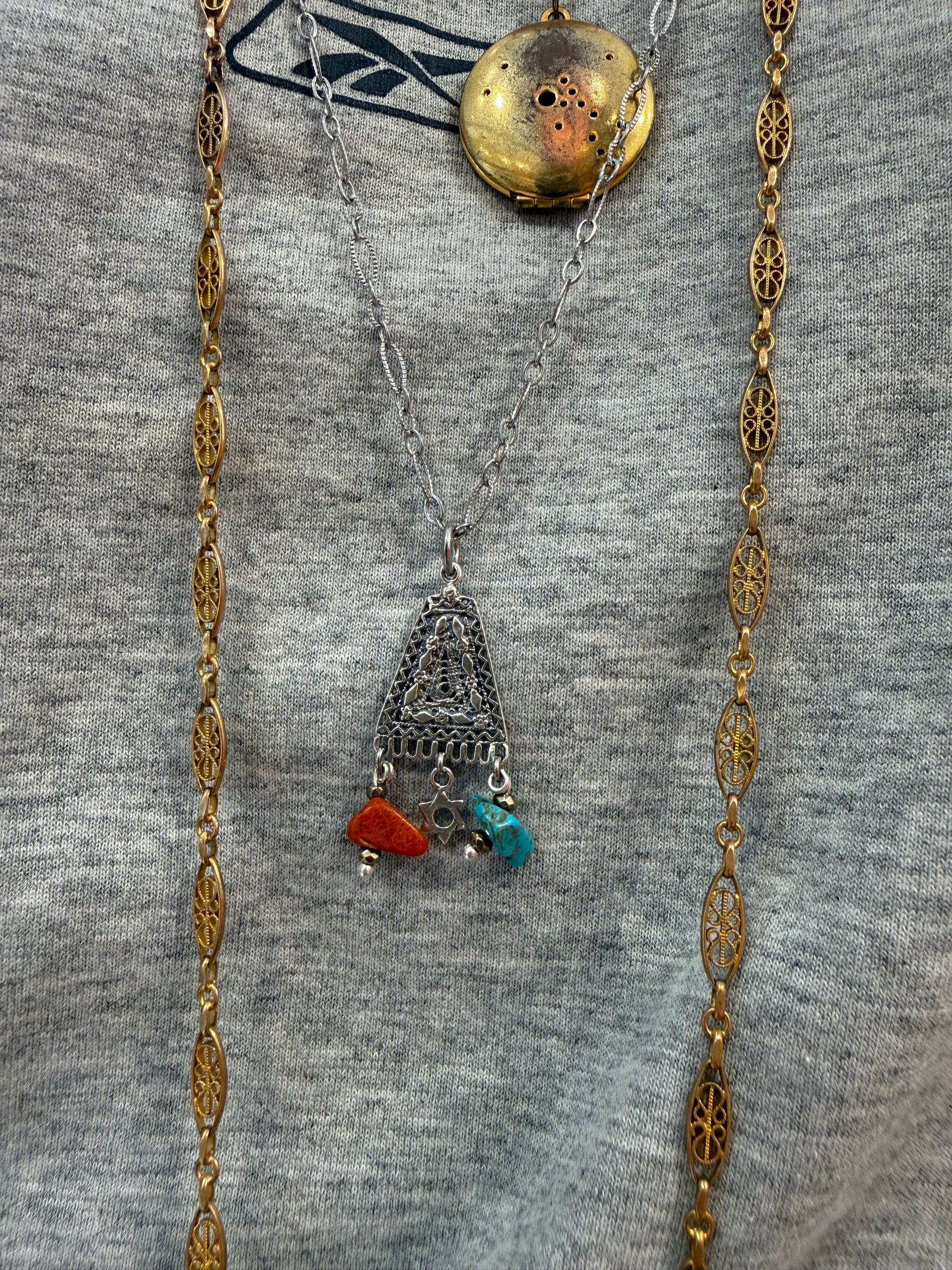 Amerindian lovers necklace - detail shot - necklace | Love Letters Tel Aviv