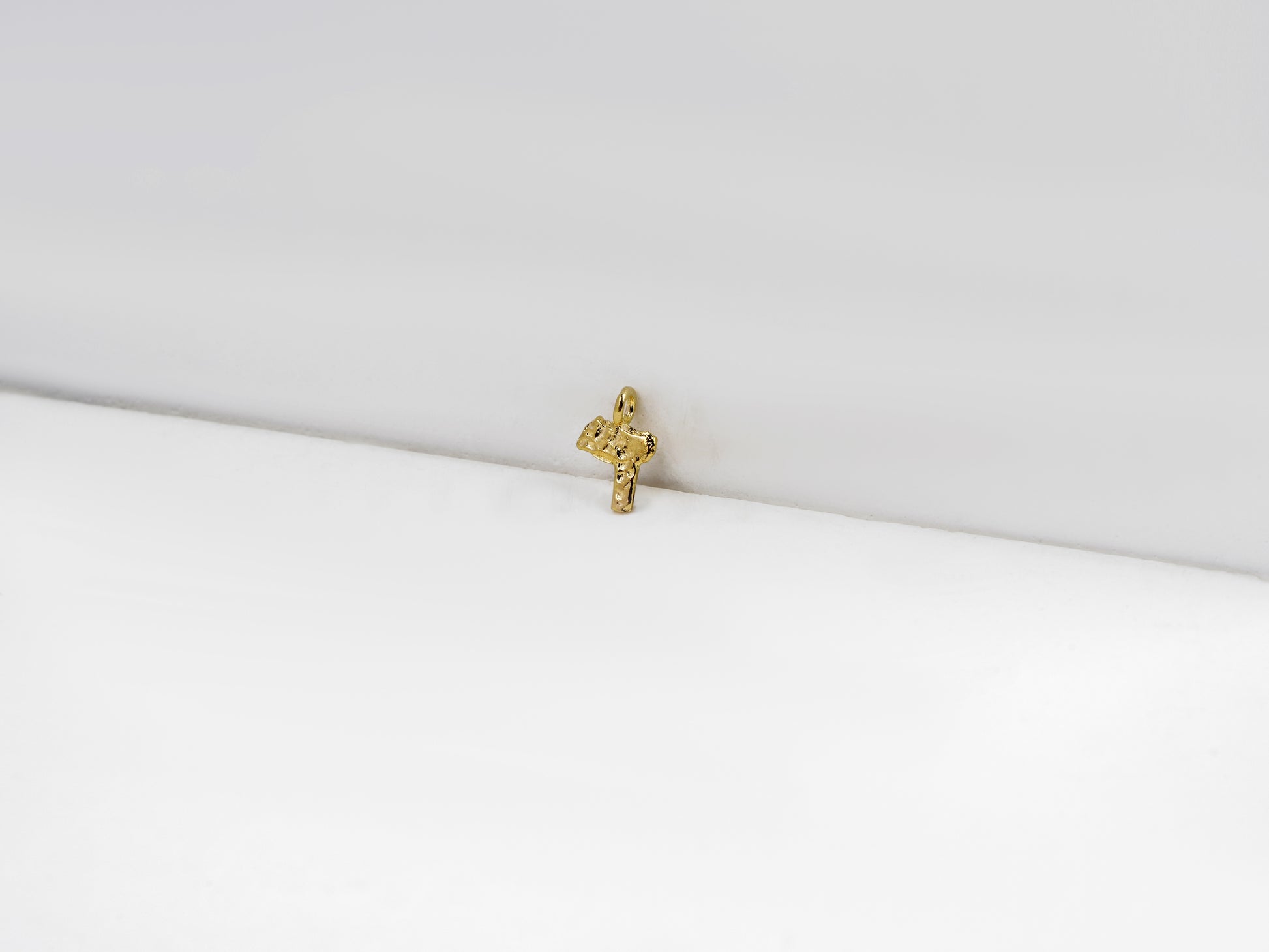 ד - dalet - detail shot - Hebrew letter charm | Love Letters Tel Aviv