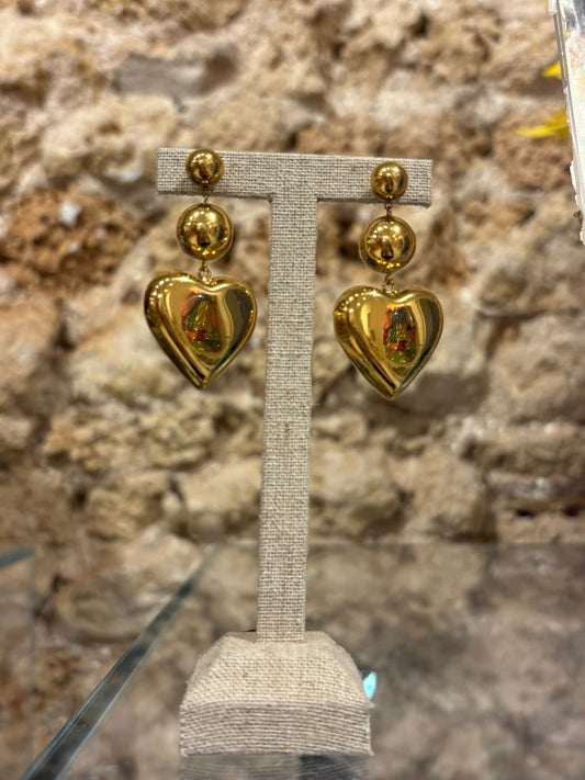 Lev heart earrings